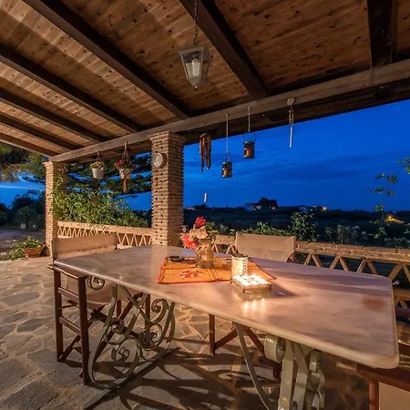 منزل ريفي Kirstin In Dikopoulos Bioland, By Zantewize