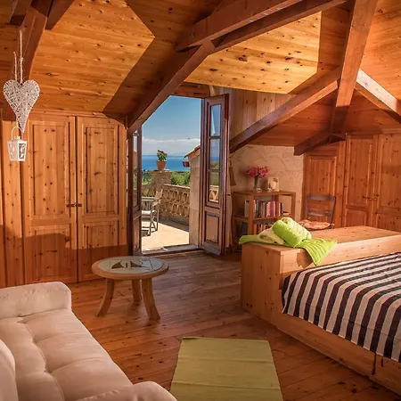 Hétvégi ház Kirstin In Dikopoulos Bioland, By Zantewize Tragáki